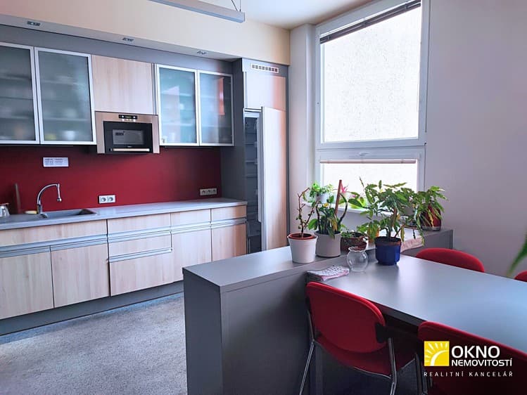 Pronájem kanceláře 43 m²