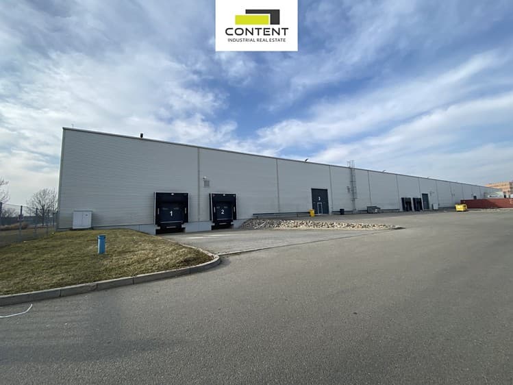 Pronájem skladového prostoru 11 330 m²