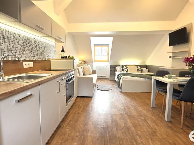 Prodej bytu 1+kk 38 m² (Mezonet)