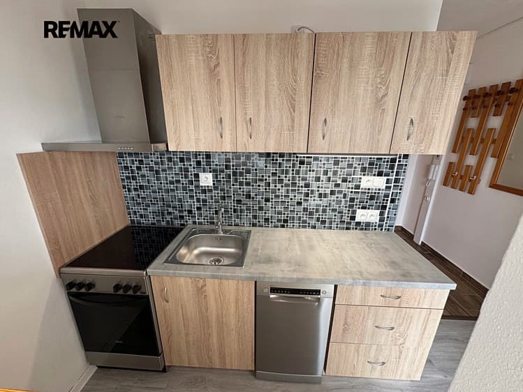 Pronájem bytu 2+kk 35 m² (Jednopodlažní)