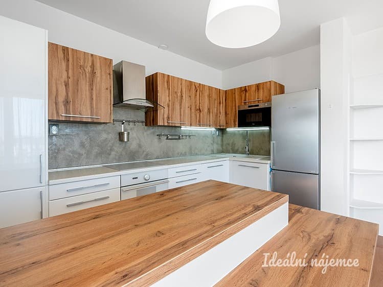 Pronájem bytu 2+kk 54 m²