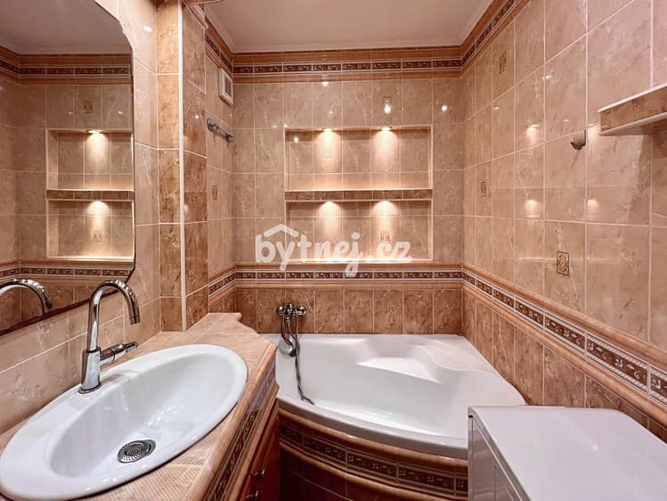 Pronájem bytu 3+1 64 m²