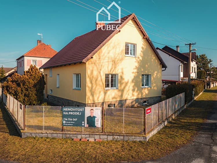 Prodej rodinného domu 148 m², pozemek 694 m²