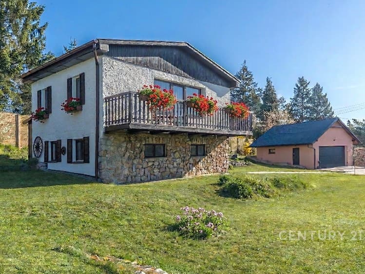 Prodej rodinného domu 80 m², pozemek 1 309 m²