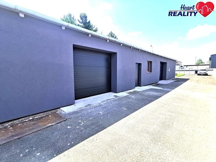Pronájem skladového prostoru 157 m²