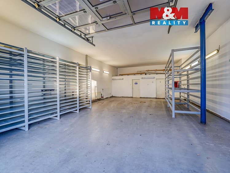 Pronájem skladového prostoru 89 m²
