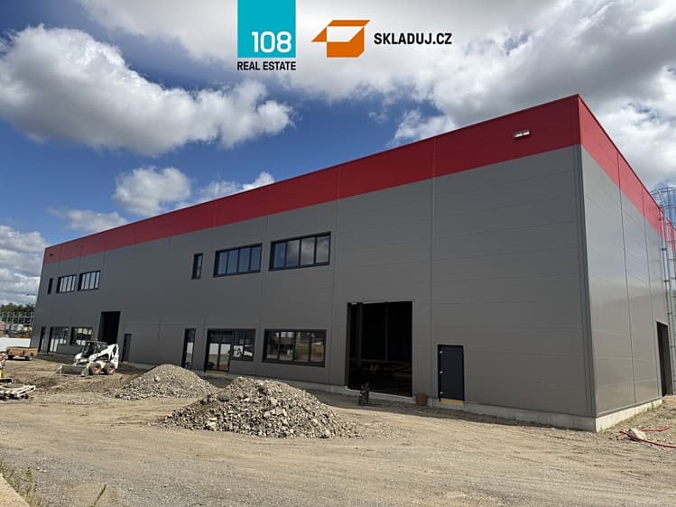 Pronájem skladového prostoru 3 600 m²