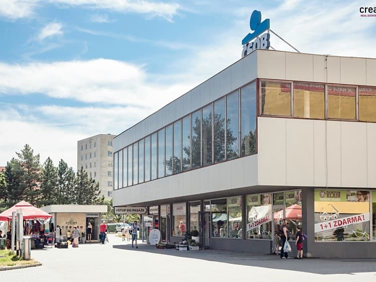 Pronájem obchodního prostoru 18 m²