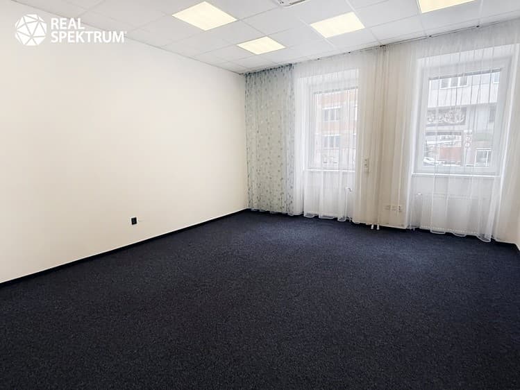 Pronájem kanceláře 89 m²