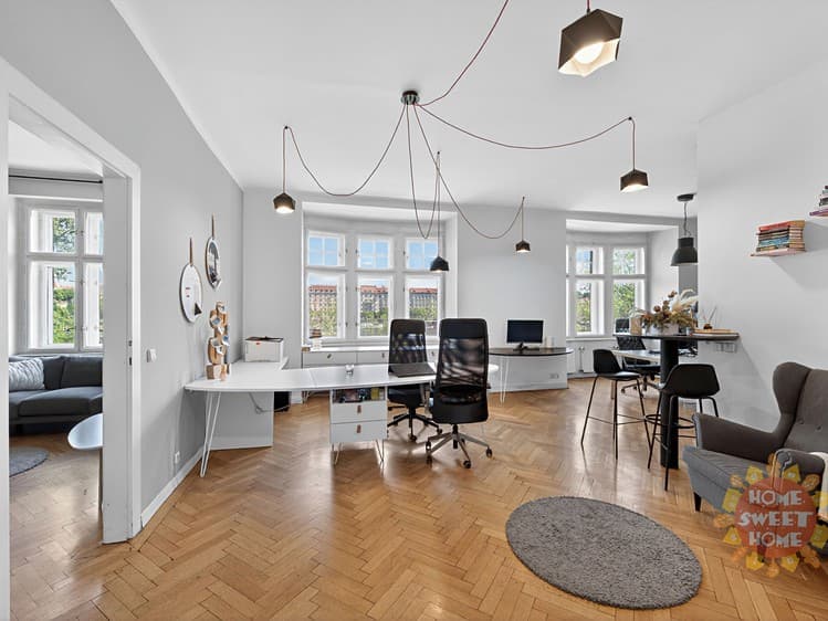 Pronájem kanceláře 141 m²