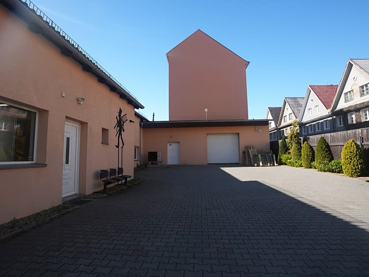 Pronájem kanceláře 226 m²