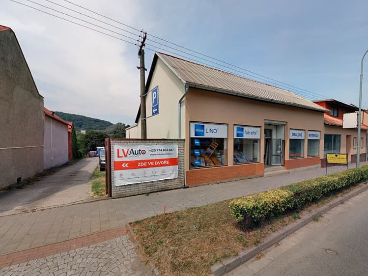 Pronájem obchodního prostoru 196 m²