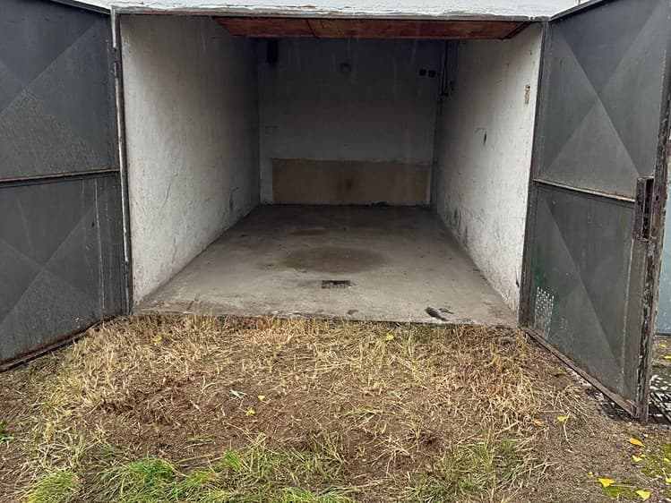 Prodej garáže 18 m²