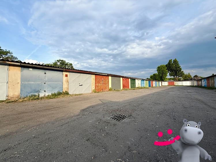 Prodej garáže 19 m²