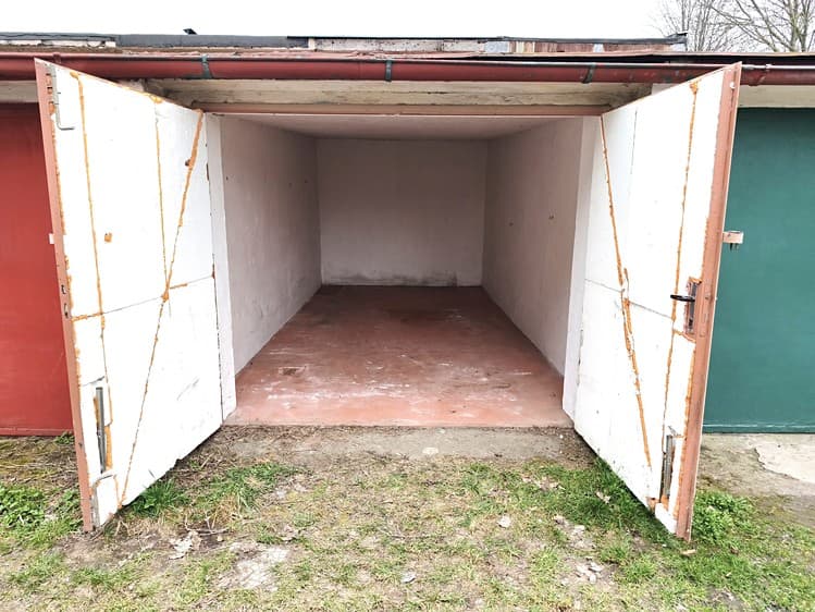 Prodej garáže 18 m²