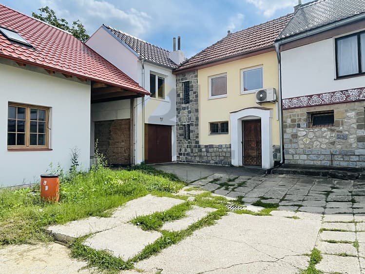 Prodej vinného sklepa 37 m²