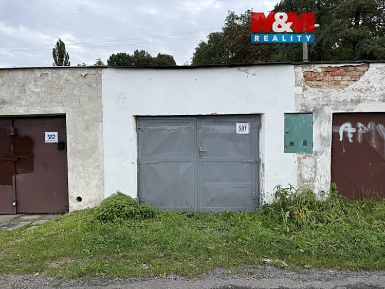 Pronájem garáže 22 m²