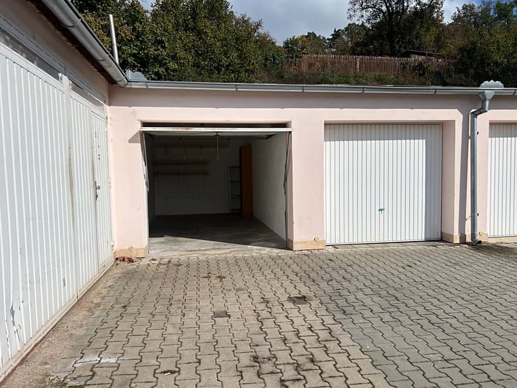 Pronájem garáže 19 m²