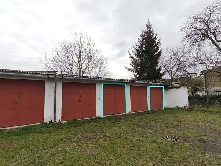 Pronájem garáže 36 m²