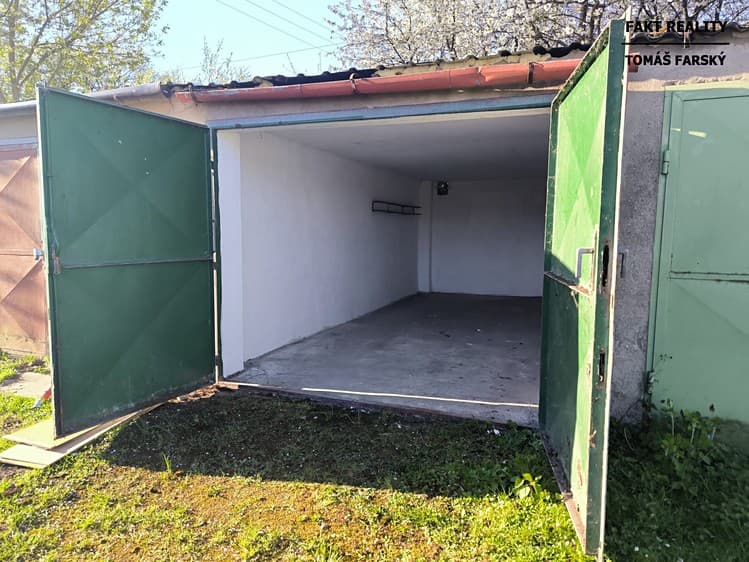 Pronájem garáže 19 m²