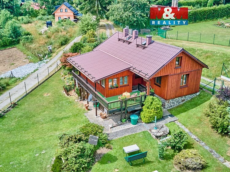 Prodej rodinného domu 91 m², pozemek 1 511 m²
