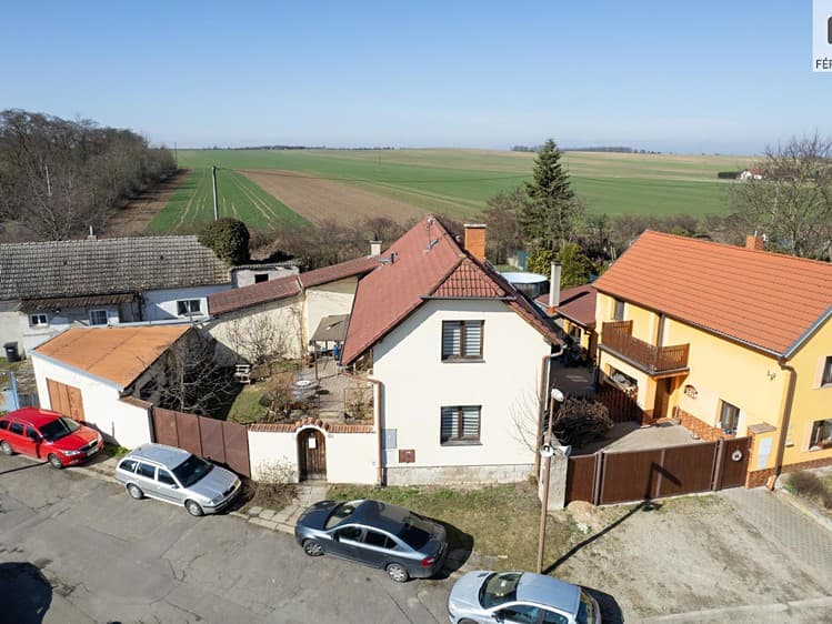 Prodej rodinného domu 165 m², pozemek 240 m²