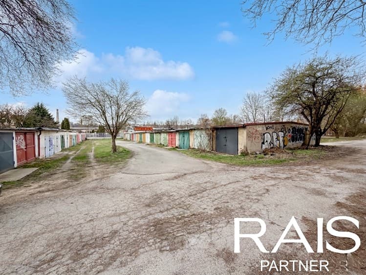 Prodej garáže 18 m²