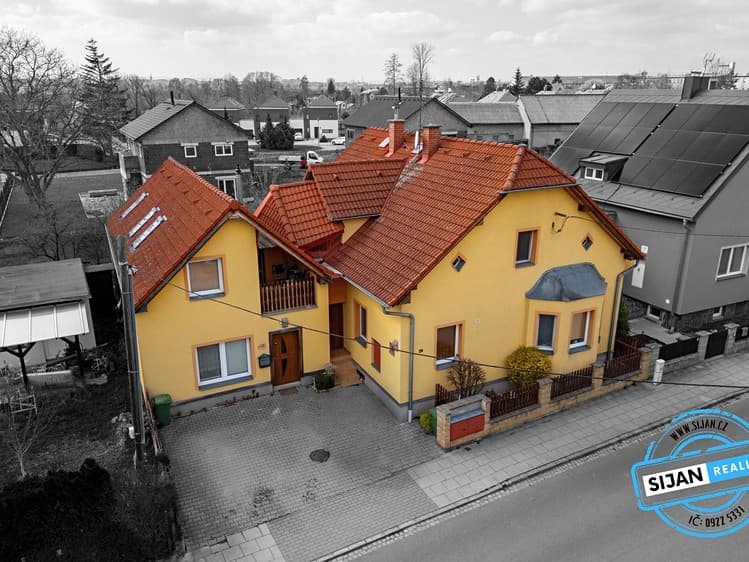 Prodej rodinného domu 275 m², pozemek 305 m²
