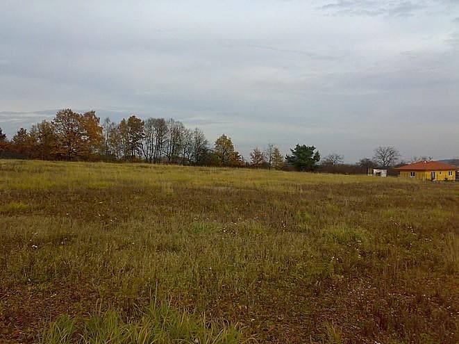 Prodej stavebního pozemku 1 376 m²