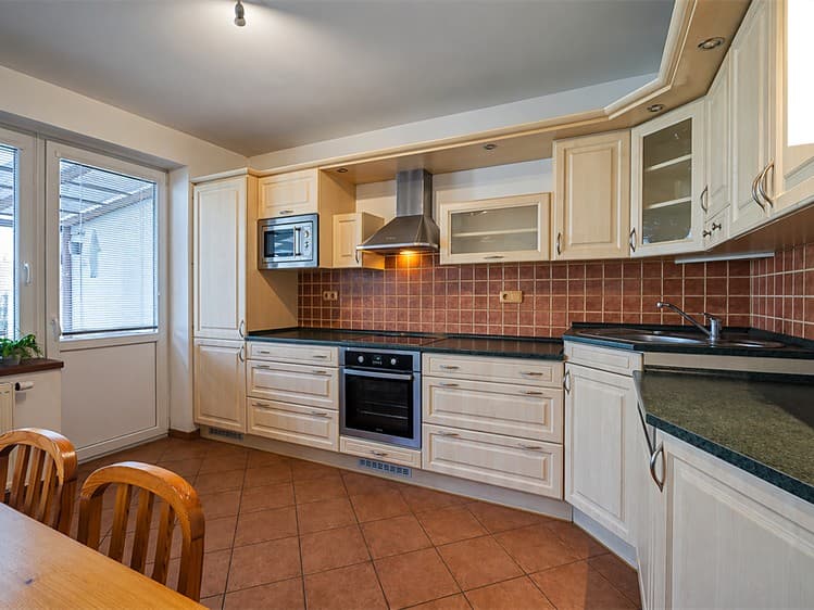 Prodej rodinného domu 129 m², pozemek 182 m²