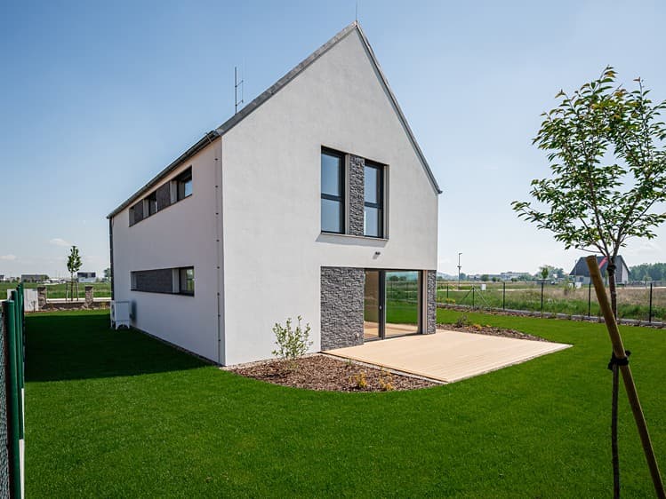 Prodej rodinného domu 176 m², pozemek 651 m²