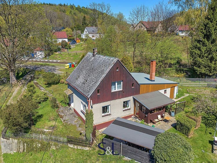 Prodej rodinného domu 107 m², pozemek 1 375 m²