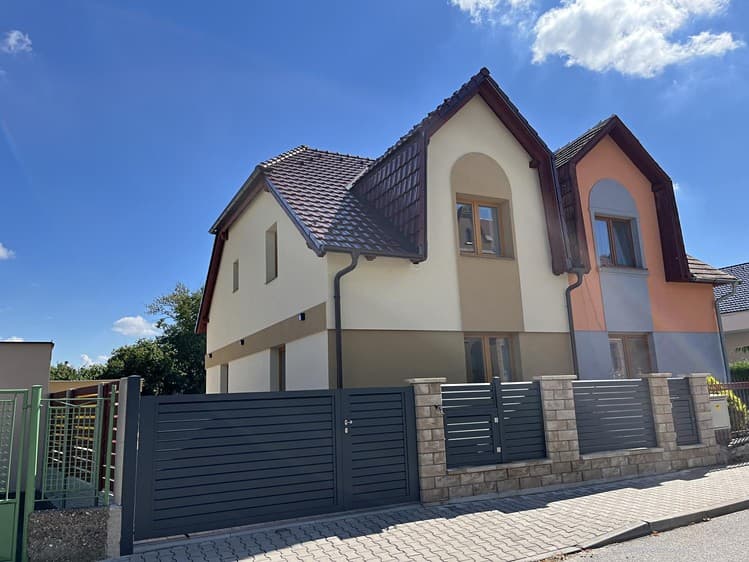 Prodej rodinného domu 152 m², pozemek 710 m²