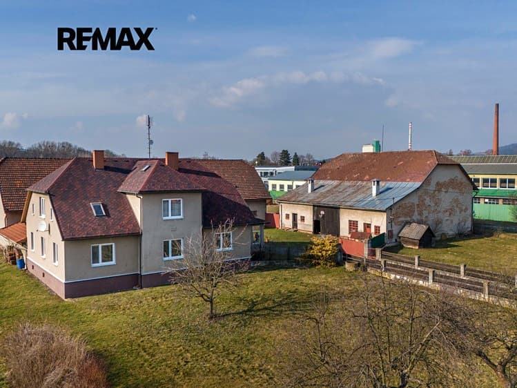 Prodej komerčního pozemku 6 771 m²