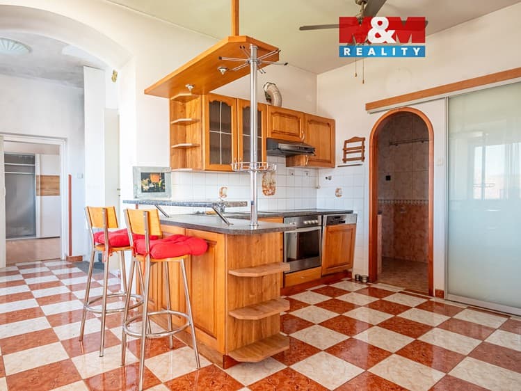 Prodej rodinného domu 190 m², pozemek 172 m²