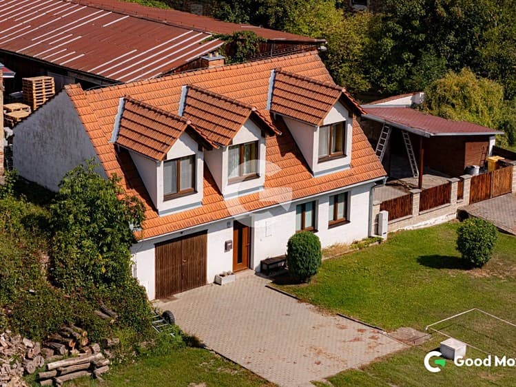 Prodej rodinného domu 173 m², pozemek 984 m²