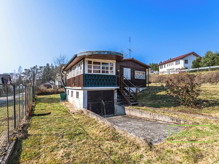 Prodej chaty 45 m², pozemek 830 m²
