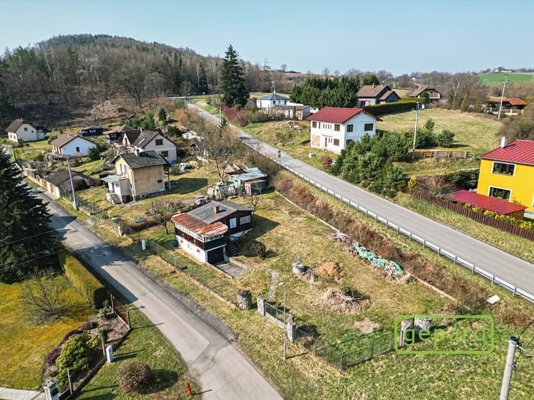 Prodej stavebního pozemku 830 m²