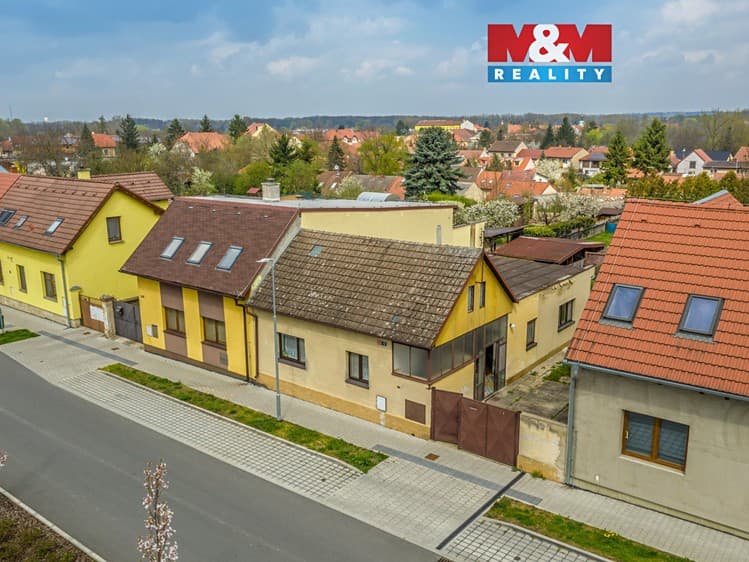 Prodej rodinného domu 120 m², pozemek 666 m²
