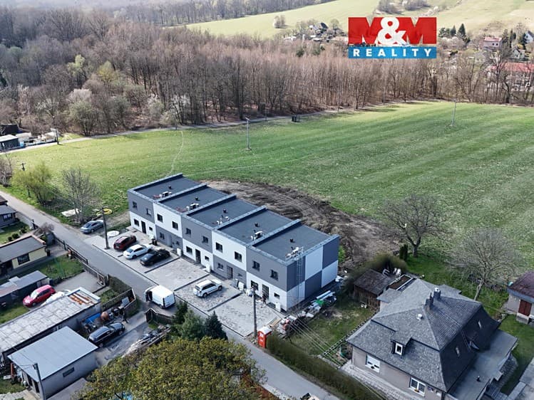 Prodej rodinného domu 118 m², pozemek 371 m²