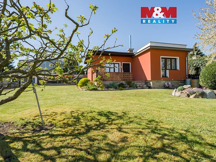 Prodej rodinného domu 51 m², pozemek 1 086 m²