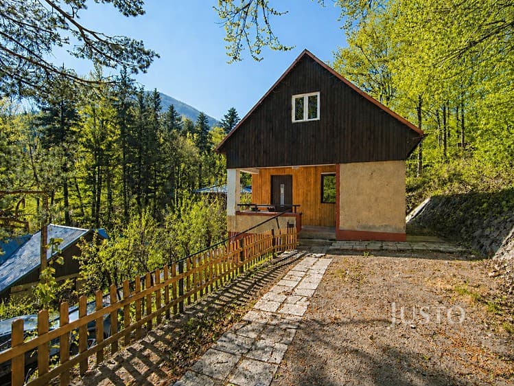 Prodej chaty 68 m², pozemek 295 m²