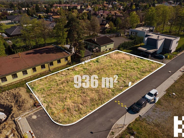 Prodej stavebního pozemku 936 m²