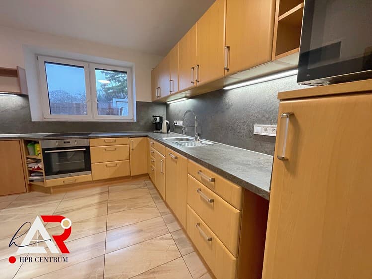 Prodej rodinného domu 171 m², pozemek 339 m²
