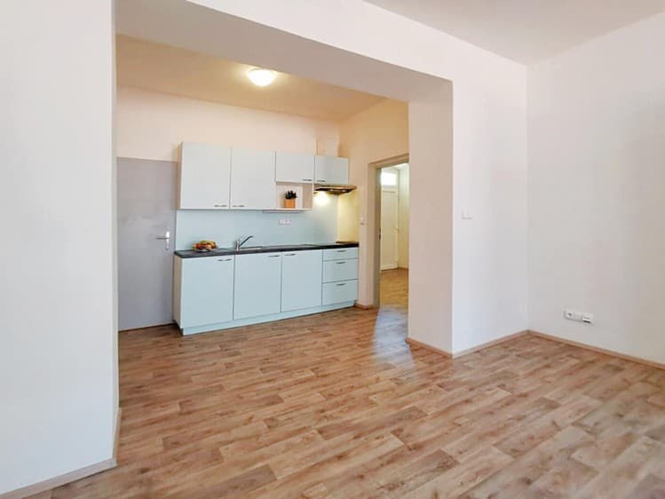Pronájem bytu 2+kk 70 m²
