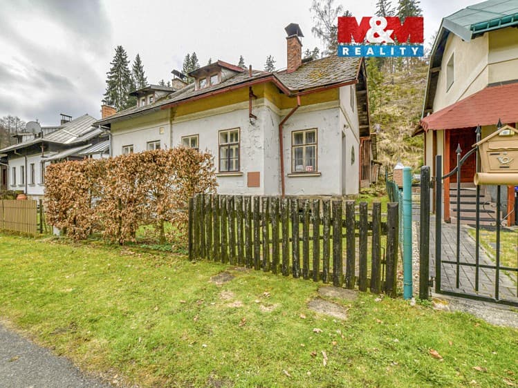 Prodej rodinného domu 87 m², pozemek 344 m²