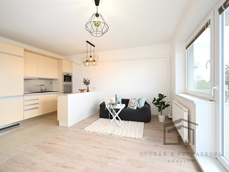 Pronájem bytu 2+kk 47 m²