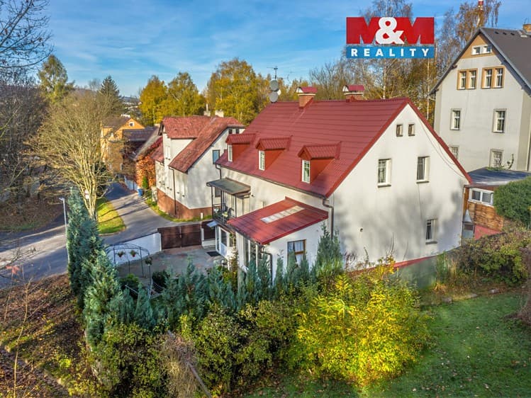 Prodej podílu 1/2 bytu 4+1 120 m²