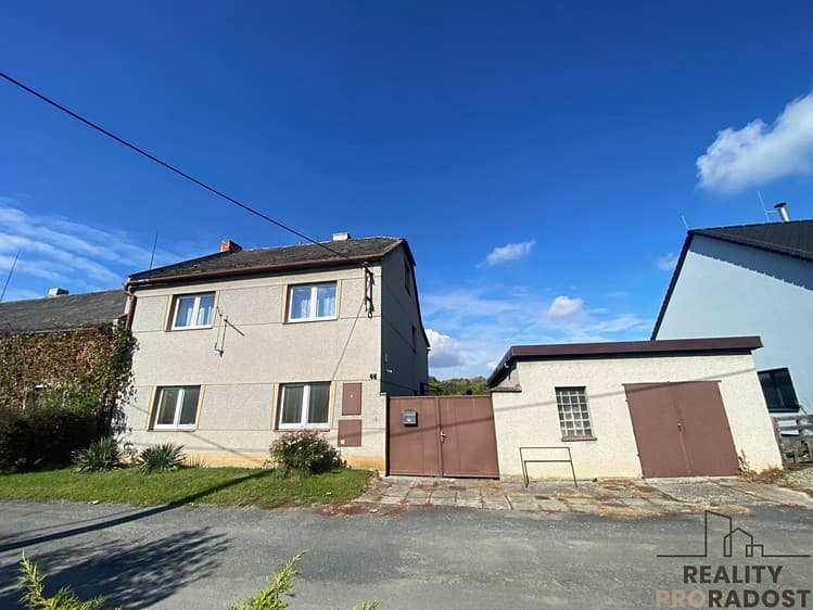 Prodej rodinného domu 140 m², pozemek 845 m²