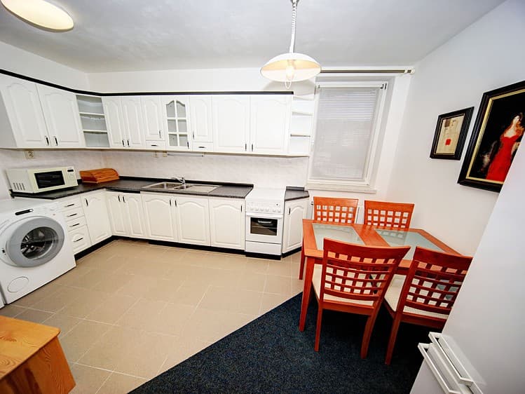 Prodej bytu 2+kk 64 m² (Podkrovní)